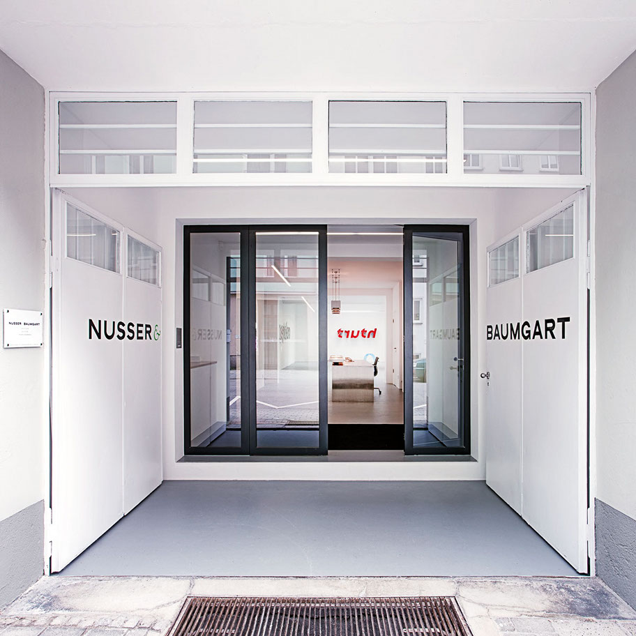Eingangsbereich, Durchblick
